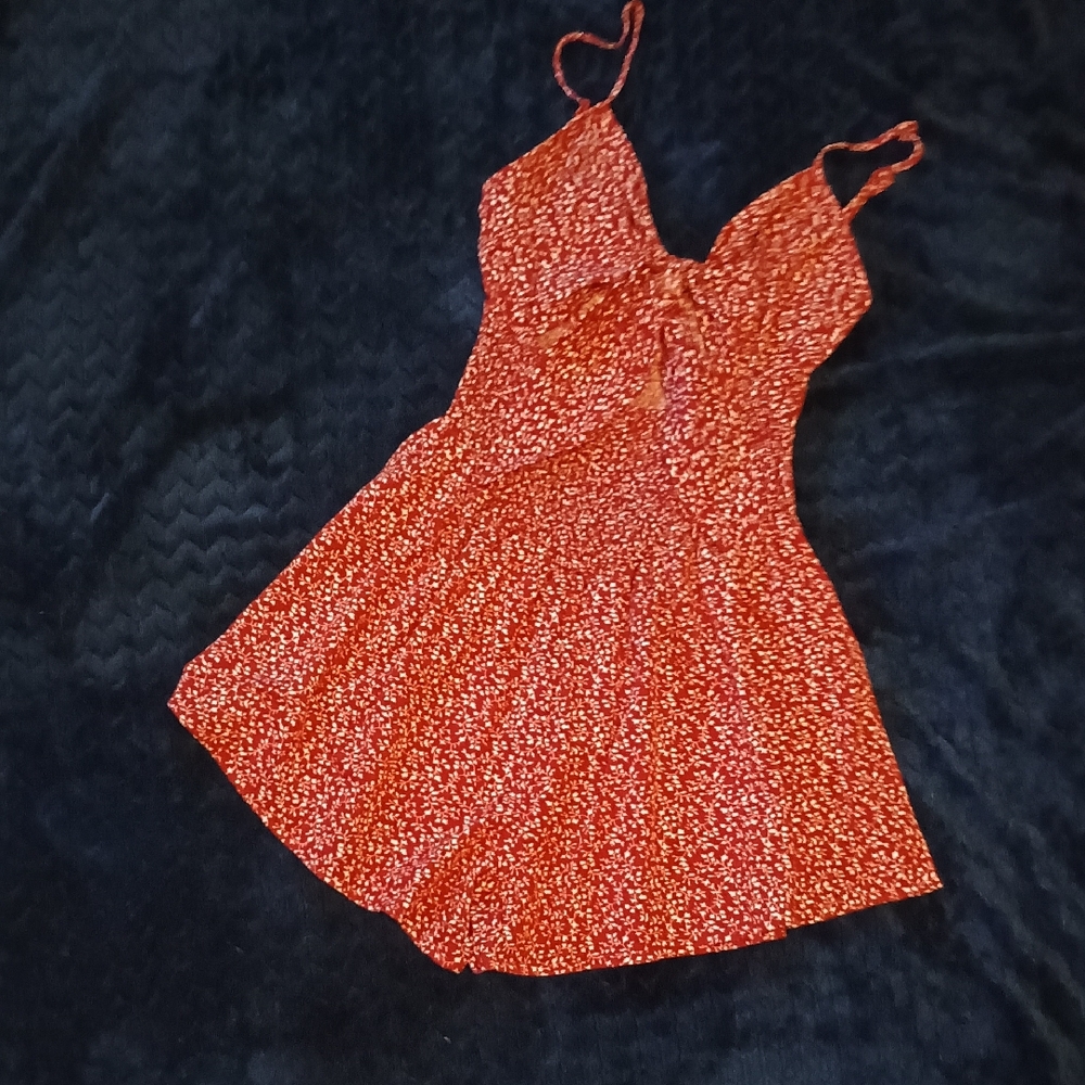 Adorable Women's XS Red & White Floral Romper